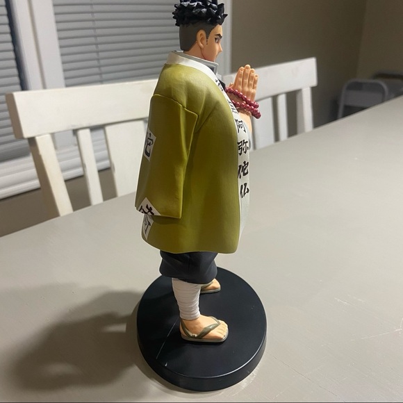 Demon Slayer: Kimetsu No Yaiba Gyomei Himejima Figure Banpresto - Picture 9 of 11